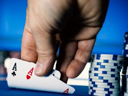 Blackjack for Beginners: Understanding the Gameplay and Basic Rules
